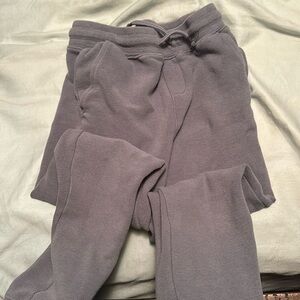 Boys Nordstrom jogger pants, size 7, worn and in great condition.